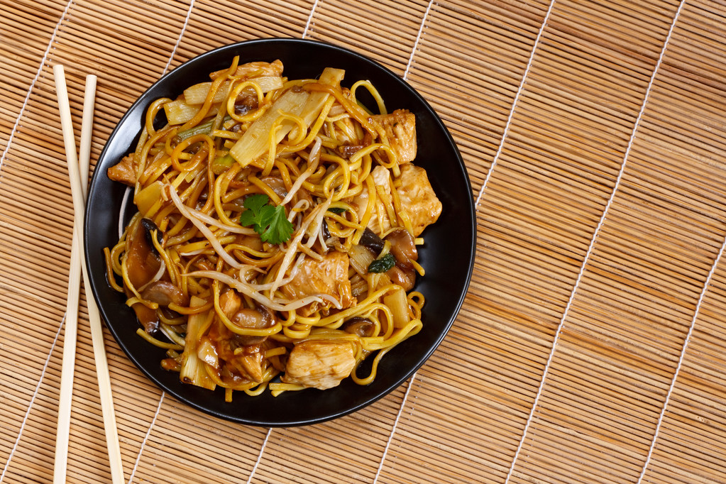 鸡丝炒面 鸡丝炒面