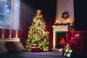 客厅里为圣诞节装饰
