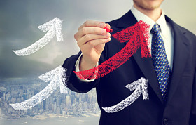 商人绘图上升箭头图片