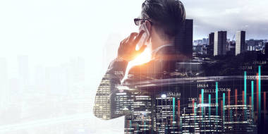 始終保持連接狀態(tài)?；旌厦襟w