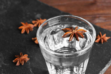 伏特加与八角星图片