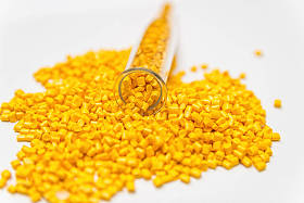 高分子染料。塑料着色剂。颜料颗粒中