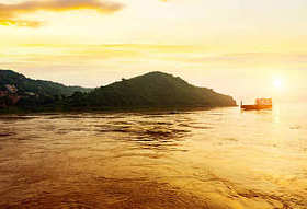 中国和长江货船