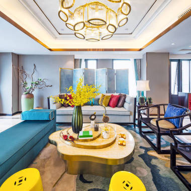 现代客厅的内部图片