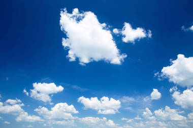 藍色的天空背景