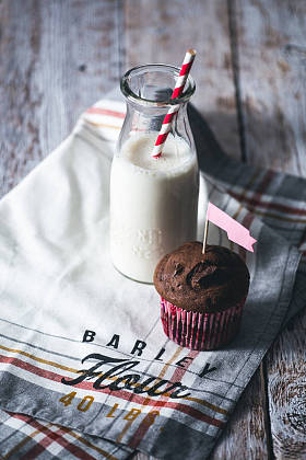 自制的只是烤松饼和牛奶