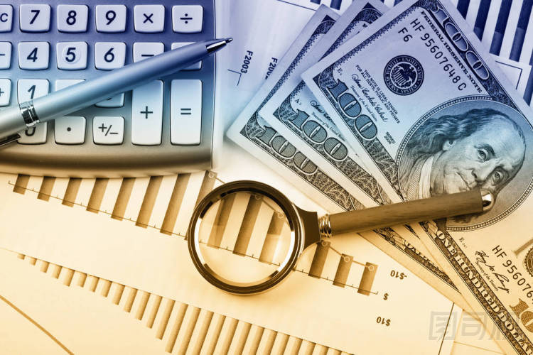 在辦公室桌上的業(yè)務對象