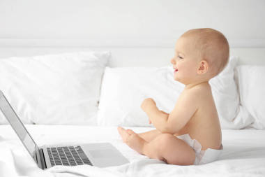 可愛的小男孩  照片