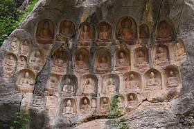 泗门宝塔洞穴图片