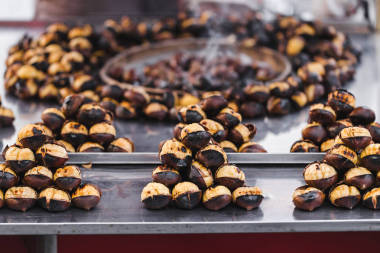 烤栗子戶(hù)外烹飪