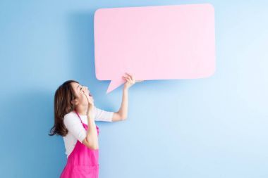 家庭主婦廣告牌心情激動