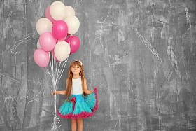 可爱的生日女孩  图片