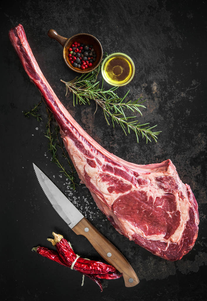 干岁生战斧牛肉牛排