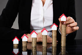 女商人排房子模型图片