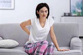 美丽的年轻女子