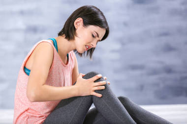 漂亮的年輕女人  圖片