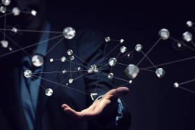 网络和通信的概念。混合媒体图片