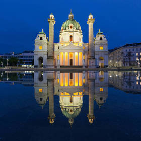 Karlskirche （圣查尔斯教堂） 维也纳