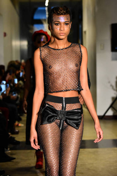 瑞安·查理男裝