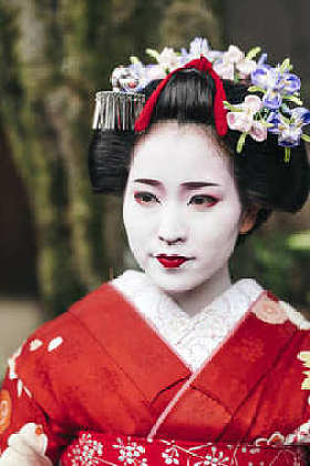 在祗园舞妓艺妓的肖像