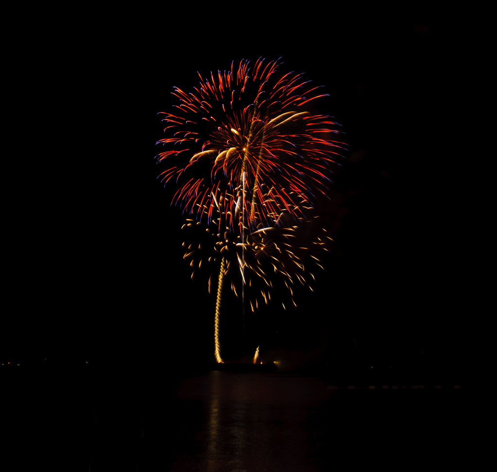 烟花在海 烟花在海