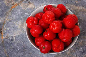 金虎尾茯苓 (红樱桃)，热带水果