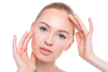 年輕漂亮的女人圖片