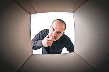 在一個(gè)方框內(nèi)