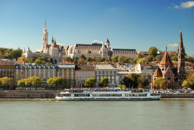 在布达佩斯 (匈牙利渔夫的堡垒)