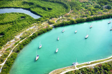 帆船在佛羅里達(dá)州的鳥瞰圖圖片