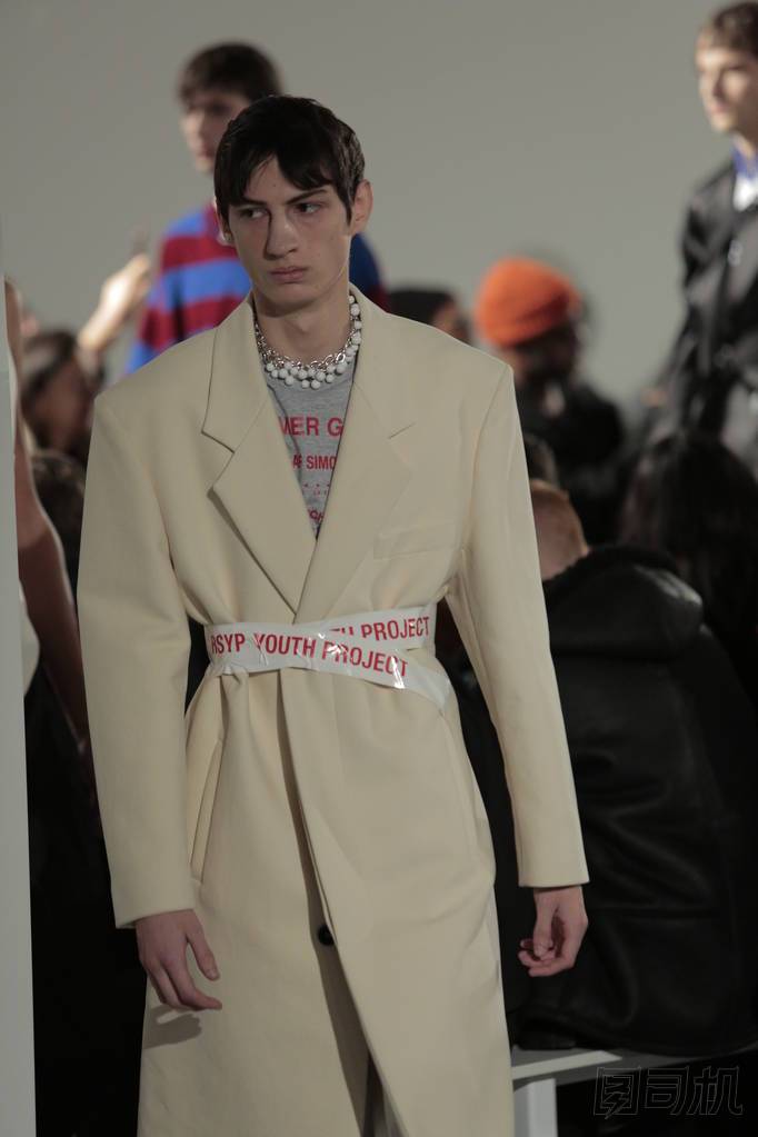 Raf Simons 時(shí)裝