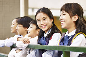 群的亚洲第二代学生