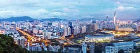 中国深圳市在夜里图片