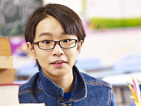 亚洲小学学生的肖像