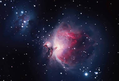 梅西耶 42 獵戶座大星云圖片