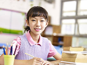 亚洲小学学生的肖像