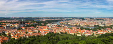 布拉格全景鸟瞰图图片