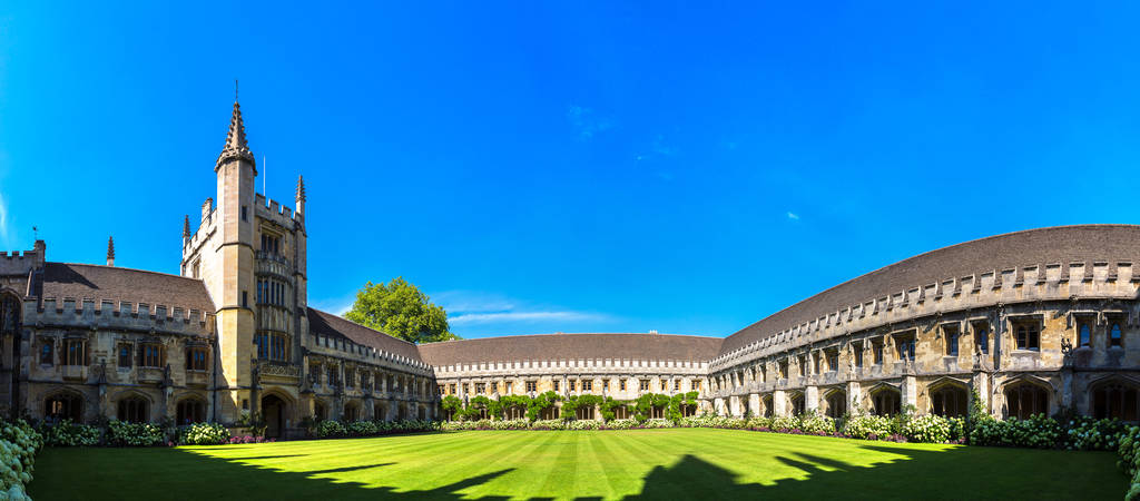 牛津大学莫德林学院照片 牛津大学莫德林学院照片