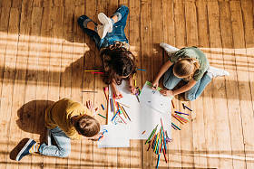 可爱的孩子们绘制图片