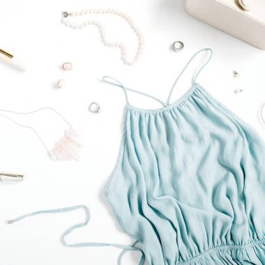 女人的衣服和配件