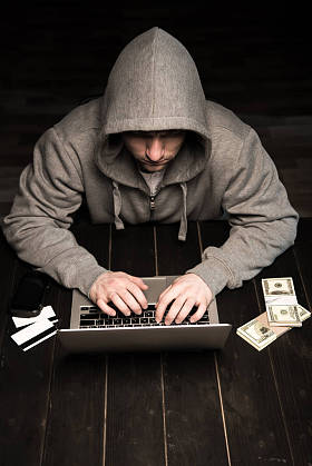 黑客使用的便携式计算机