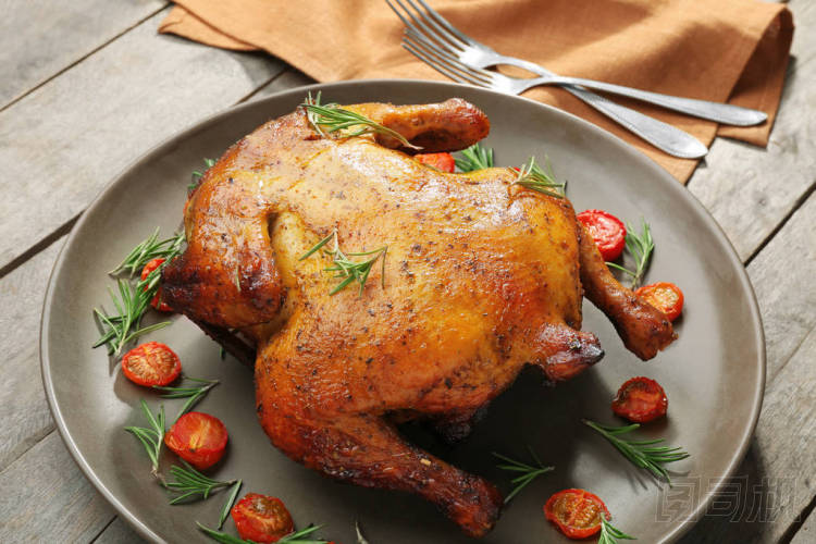 烤的啤酒可以雞  