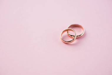 黃金結婚戒指照片