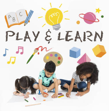 兒童繪畫在試卷上