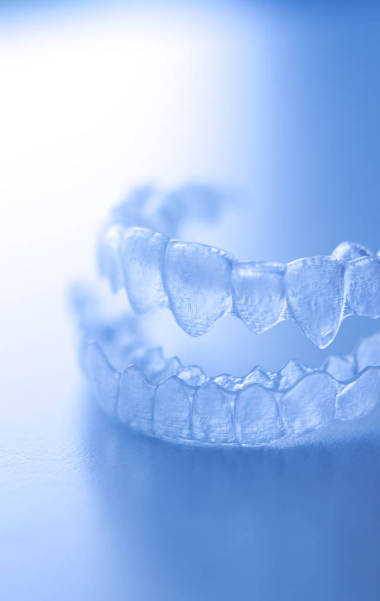 看不見的牙科光刻照片