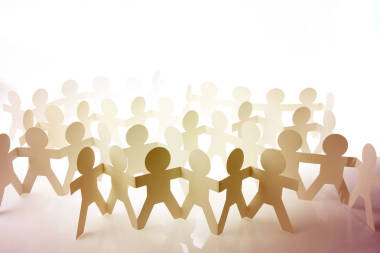 團(tuán)隊(duì)手牽手圖片