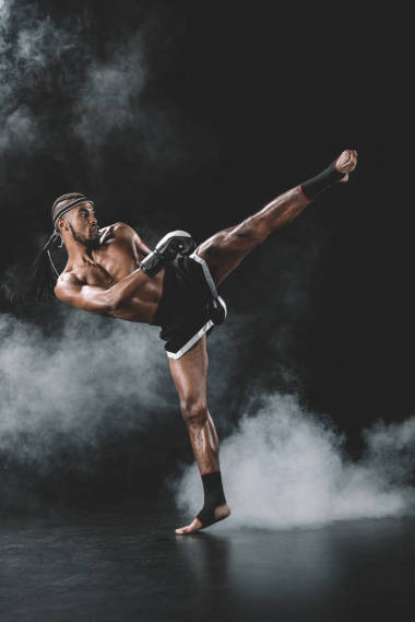 泰拳泰國(guó)戰(zhàn)斗機(jī)