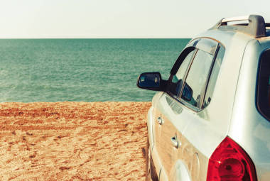 今年夏天在车上旅行图片