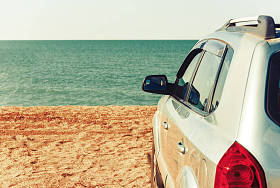 今年夏天在车上旅行图片