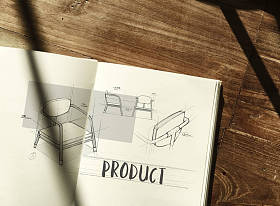 具有打开的文本簿的表